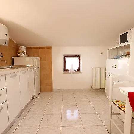 Apartment Mirjana 734